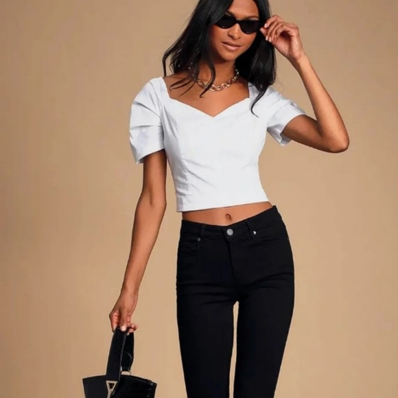 NWT! Lulu's  Puff Sleeve Crop Top - Picture 3 of 6